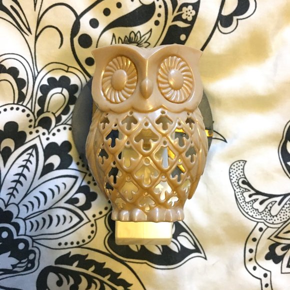 Wallflower Owl Plug In Beige Version - Picture 9 of 11